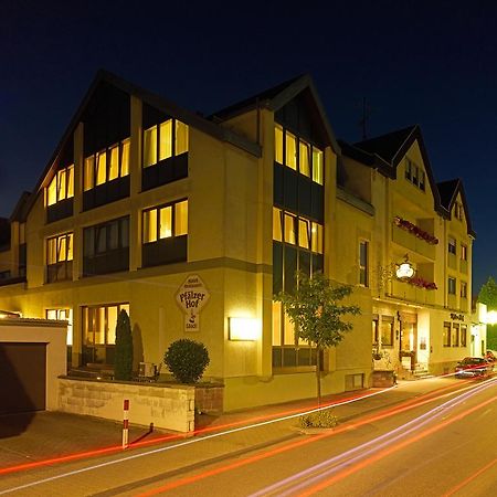 Hotel Loesch Pfaelzer Hof Romerberg Exterior foto